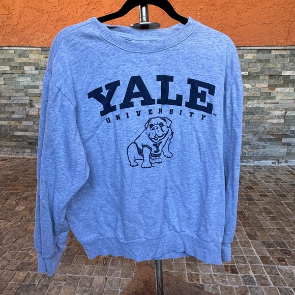 yale university Other - Yale university Gray Sweater